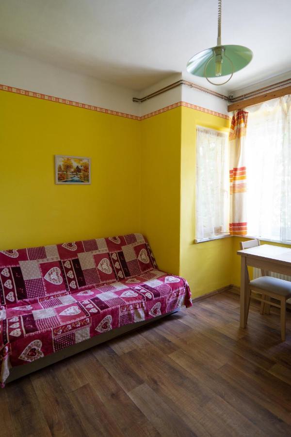 Dia Apartman Печ Экстерьер фото